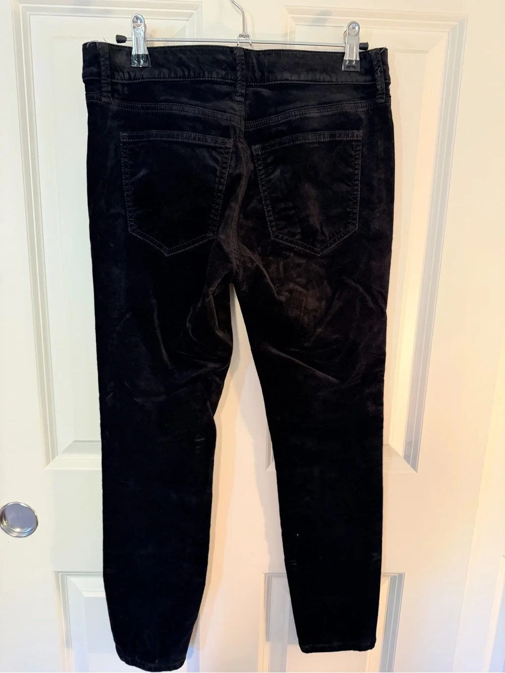 Ann Taylor Skinny Velvety Jeans in black
